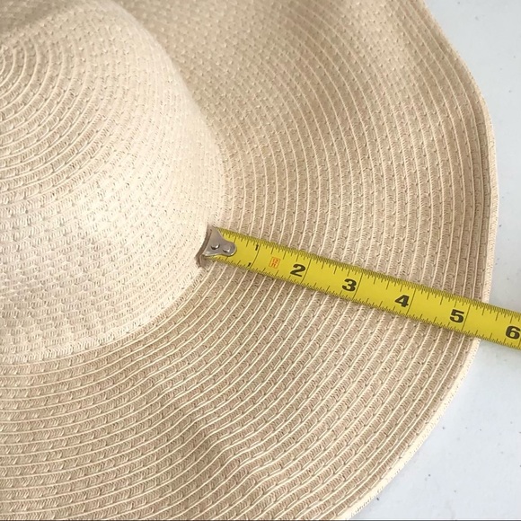 Women’s Wide Brim Paper Hat - Picture 6 of 6